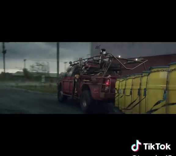 Twisted Tornado Edits in Roblox