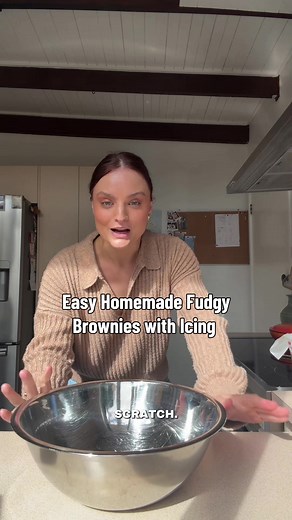 Easy Fudgy Brownies Ingredients: 1 cup white sugar 1/2 cup cocoa powder 1/2 cup plain flour 1/4 tsp baking powder Pinch of salt 1/2 cup butter, melted (about 115 g) 2 eggs Splash of vanilla extract 3 tbsp espresso (just to deepen the chocolate flavour) Icing: 2 cups icing sugar 1/2 cup cocoa powder 3 tbsp milk (adjust as needed) Splash of vanilla extract Method: Whisk dry ingredients together. Add melted butter, eggs, vanilla and espresso, then mix until smooth. Pour into a lined 9x9 tray and ba