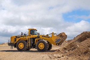 The WA900-8 is a high production quarry and #mining wheel loader designed to fit your needs. Designed for loading 70 to 150-ton haul trucks, the WA900-8 can be configured for a variety of applications to meet customer needs. A throttle lock and modulation clutch enable operators to quickly load trucks while Komatsu SmartLoader Logic and a closed center load sensing hydraulic system reduce fuel consumption. Ready to learn more? See how the WA900-8 can help your quarry and mining operation: https: