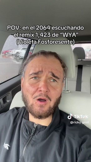 Escuchando el remix de 'WYA' en el 2064