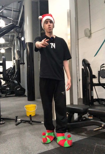 24 Hours in the Gym: Challenges and Tips