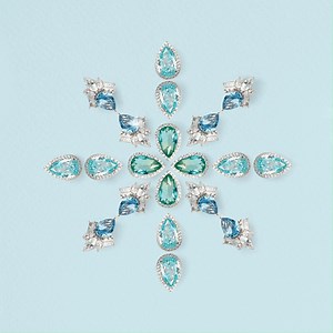 6.2K views · 56 reactions | It’s not too late to give the gift of sparkle and surprise! ✨ Give the Bomb Party experience this year, starting at only $17.95. Surprise, sparkle, repeat. What will you Reveal?™ | Bomb Party | Facebook