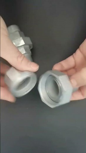 All kinds of pipe unions.