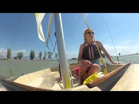Hobie Holder 14 Sailing