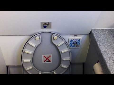 エアバスA320のトイレ