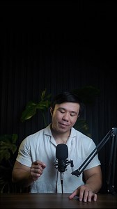 TRÁNH CHẤN THƯƠNG VAI KHI TẬP CALISTHENICS. Nhiều trường hợp dù tập các chuyển động kéo nhưng vẫn bị đau vai và đa số mọi người luôn nghỉ chỉ chuyển động "đẩy" mới gây ra chấn thương vai- nhưng KHÔNG PHẢI VẬY. các chuyển động kéo giãn bả vai đột ngột như: - Muscle up Eccentric quá nhanh - Front lever Eccentric quá nhanh - Thậm chí: Pull up Neagtive quá nhanh Vẫn gây chấn thương vai, đây là điều cần lưu ý khi tập. Còn với các chuyển động đẩy, dành cho những ai kém linh hoạt bả vai thì khi thực hi