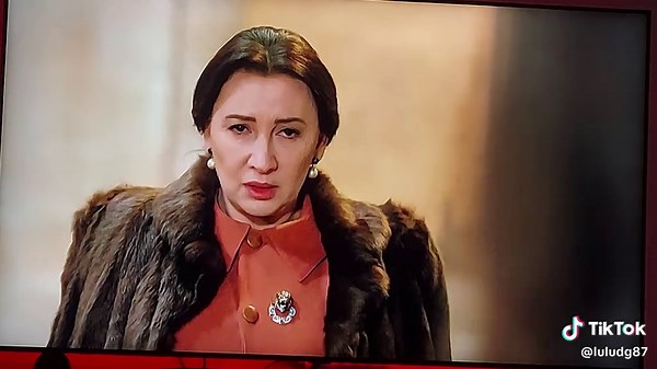 Hercai EP32: Drama Maximizes Between Gonül and Fırat