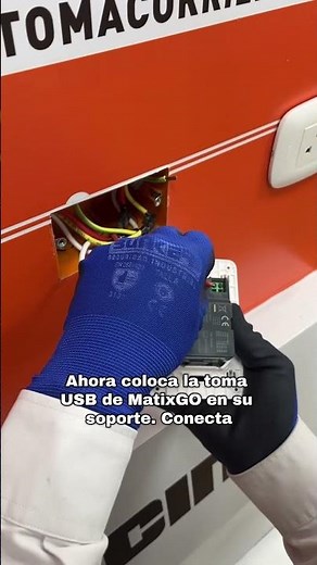 Installing the dual USB Type-C socket