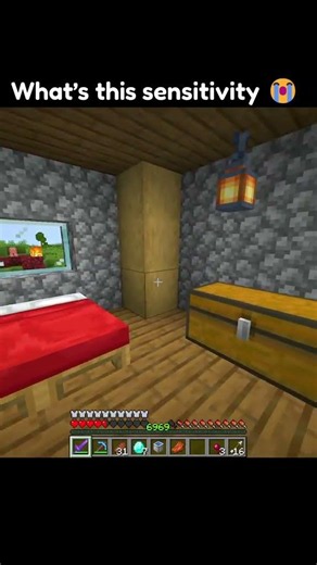 What's this sensitivity 😭 #Minecraft #shortsfeed #minecraftmemes