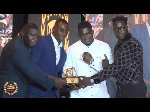 Franc Ndiago succède à Modou Lô au trophée de meilleur lutteur avec frappe aux Lutte Tv Awards 2025