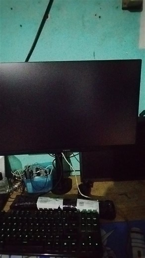1.6K views · 10 comments | ini kenapa ya kalo begini, niat mau pakai 2 monitor, monitor 1 port hdmi monitor 2 masih pakai port vga dan dicoba beli adaptornya dp to vga, tapi pas colok di monitor 2 ga nampil dan layar monitor 1 jadi kedip kedip, ada yang tau solusinya? | Eanjovi Lazuardi | Facebook