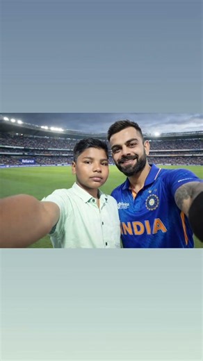 Virat Kohli ke sath photo Nitesh computer Ne Le Li #kohli