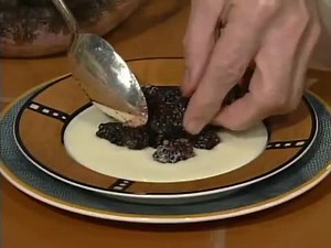 32K views · 2.7K reactions | Summer is berry season. And blackberries, raspberries and blueberries are at their best. In this recipe video, from today’s Gourmet, Jacques shows us a very simple preparation for an elegant, healthy and delicious dessert. Happy summer, and Happy Cooking! . . #jacquespepin #recipe #video #berry #berryrecipes #blackberry #happycooking | Jacques Pépin Foundation | Facebook