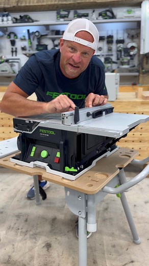 Unmatched precision meets power and portability! 🛠️✨ Take a deep dive into the many features of the new CSC SYS 50 cordless table saw. Hit the link in bio for more info! https://bit.ly/3EDM3kV | Festool