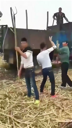 Teamwork + Special Tool = Blazing Fast Loading!