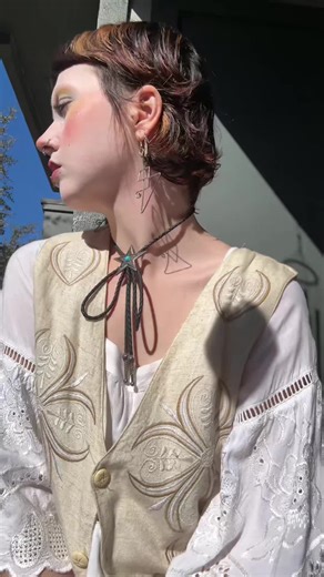 reece (@artsyfartsylyfe)’s videos with original sound - ♱