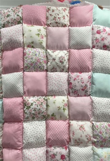 Puff Quilt Creation: A Heartfelt Gift to Australia