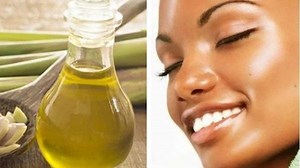 2 Easy Ways to Make Lemongrass Essential Oil at Home