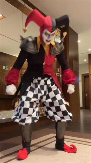 Jackwise on Instagram: "Shaco AD o AP? 👀 #shaco #shacocosplay #leagueoflegends #leagueoflegendscosplays #lol #lolcosplay"