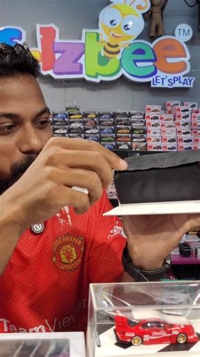 Onelifeliveit on Instagram: "+91 93494 83022  *WhatsApp*: [https://wa.me/c/919349483022](https://wa.me/c/919349483022)  *Orders & Enquiries*: +91 93494 83020 | +91 93889 98300 ‍ *Dinesh (Manager)*: +91 98478 68999  *Frizbee Let’s Play* – Where fun meets action!  Centre Square Mall | Oberon Mall | Petta, Kochi Let the kids jump, run, and play their hearts out! "