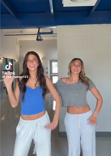 TikTok Duo Dance Trends: Best 2-Person Routines