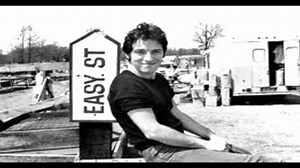 BRUCE SPRINGSTEEN Racing In The Street