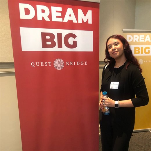 El Paso high school senior awarded a full-ride scholarship