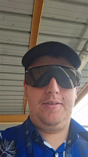 PeterBullDogs01 (@peterbulldogs01)’s videos with original sound - PeterBullDogs01