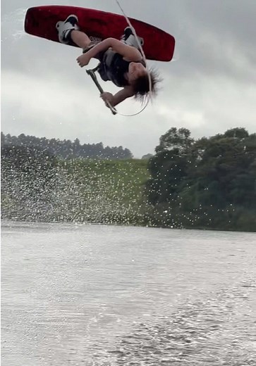 Wakeboarding Progression & Fun Moments