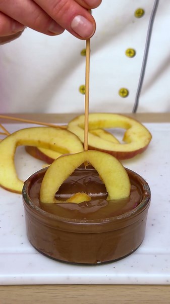 DIY Apple Chips for Kids🍎🍟