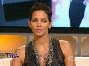 Halle Berry Interview HD (On Tyra Banks Show 11/11/09) Part 1