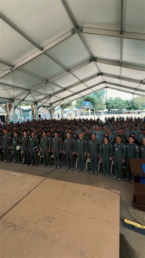 WATCH | The Air Education and Training Command (AETC) kicked off the year with its 1st Quarter Command Safety Meeting—reviewing mishap trends (2022–2025), strengthening formation flying policies for upcoming 2nd quarter flybys, and empowering personnel through lectures on Weight Reduction and Human Factors. Proud moment: AETC was named Top Performing Unit during the 2025 Philippine Air Force Safety Management System Inspection, Survey, and Audit, with Accident-Free Patches and Certificates of Sa