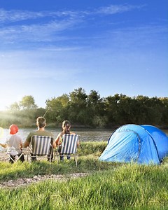 No plugs. No ice. Built in lithium battery compartment. The perfect way to keep your supplies cool this Easter. Noice! AU jaycar.com.au/fridge-freezers NZ www.jaycar.co.nz/fridge-freezers (battery sold separately.) | Jaycar Electronics