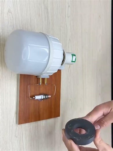 Build a free power machine today! Click the link in my channel to get the easy plans.