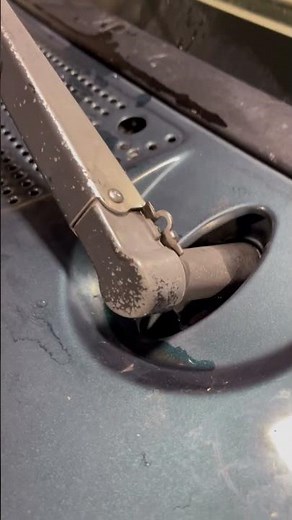 How To Replace Wiper Arms on Most Older Ford Vehicles #bronco #autorepair #obsford