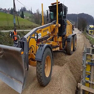 4.1K views · 67 reactions | Grader-Grader Operating Techniques - Skilled Operator Cr : Best Machines | Best Machines | Facebook