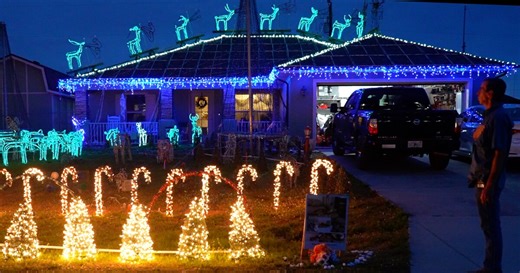 The final days of Cape Coral's famous "home light show"