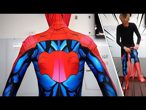 ULTIMATE SPIDER-MAN COMICS COSTUME In Real Life (Cosplay Suit-Up)