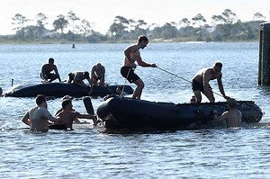 29K views · 670 reactions | Hurlburt airmen participate in physical challenge competition to honor fallen fellow airman Capt. Matthew Roland, who was killed Aug. 26, 2015 while serving in Afghanistan. Air Force Special Operations Command | Northwest Florida Daily News | Facebook