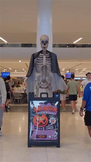 POV: it’s Halloween Spooktacular at Embry-Riddle🦅🕸️ #EmbryRiddle #ERAUengage | Embry-Riddle Student Engagement & Student Union