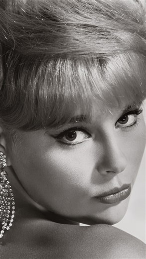 @bitchvirtuosity on Instagram: "International film & TV actress Elke Sommer was BOTD. Nov. 5, 1940. German born her film roles include, A Shot in the Dark (1964), The Oscar (1966), Deadlier Than the Male (1966), The Wrecking Crew (1968), Zeppelin (1971) & Ten Little Indians (1974)."