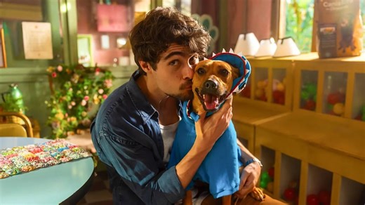 Netflix’s new movie starring an adorable dog is already a top 10 hit — and viewers rate it 95% on Rotten Tomatoes
