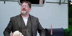 Taskmaster: Series 10, Episode 8 - Moments Of Silence - British Comedy Guide