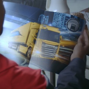 DAF turns a mechanic into a Master Technician 👨‍🔧👩‍🔧 . Are you made for DAF ✅? Vehicle technicians with a big future, visit 👉 www.daf.com/madefordaf #madefordaf | DAF Trucks N.V.