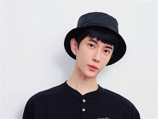 12.29 这3个月发生了太多事，我们无法用三言两语让他人知道你的铁骨铮铮，但希望真诚会遇到更多同频的人。