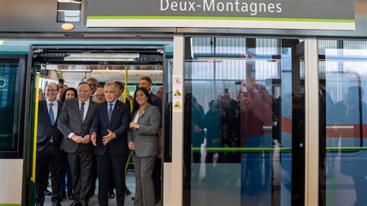 Commuters thrilled as latest REM branch begins service