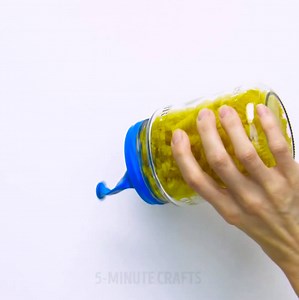 1M views · 4K shares | Unusual but useful ideas to use balloons. 珞 | 5-Minute Crafts Play | Facebook