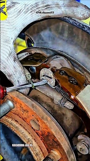 How to Replace Drum Brake Shoes#shorts #satisfying #mechanic #technique #repairs
