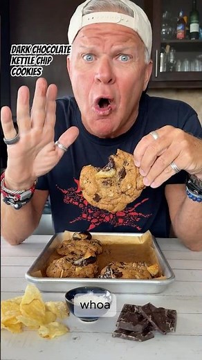 Dark Chocolate Kettle Chip Cookies #easyrecipes #food #instantfood #recipe #foodie #cookingshow