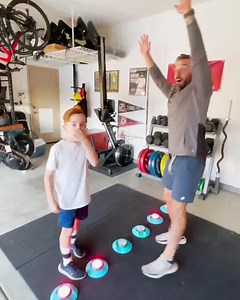 2.7M views · 30 reactions | BlazePod gives coaches and pro-athletes the ultimate reaction training experience. Select the right kit for you! | BlazePod | Facebook